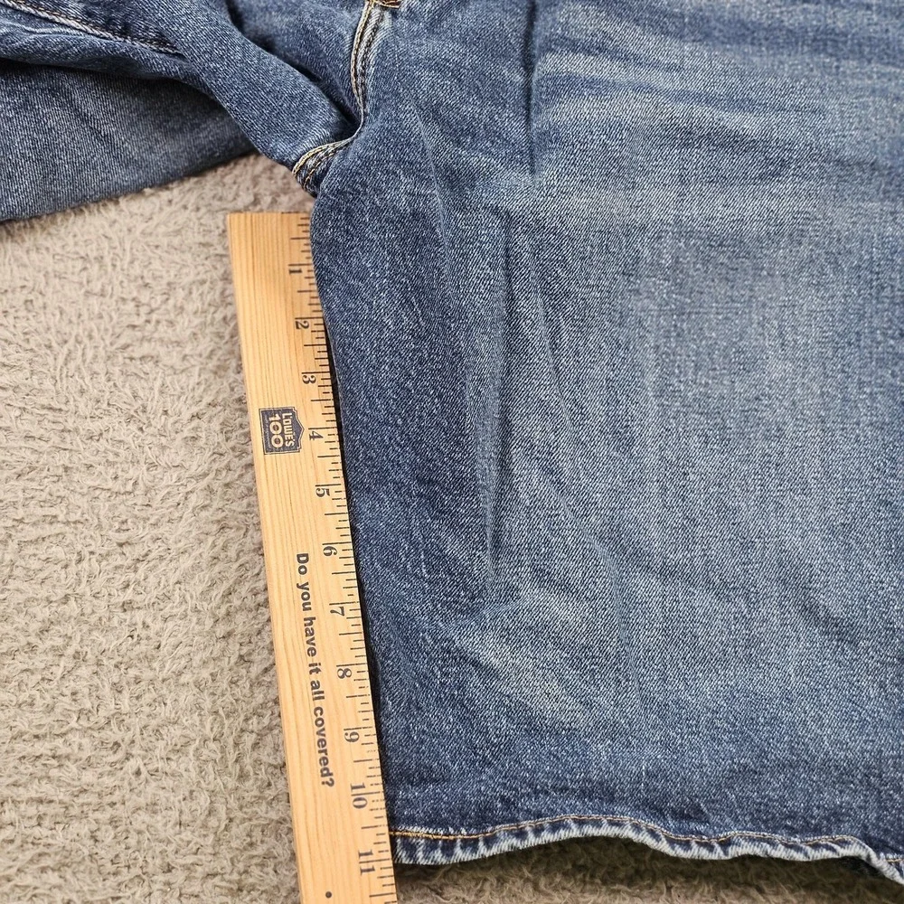 Levis Denim Shorts Mens 34 Medium Wash Distressed Jean 5 Pocket Summer Dad Jorts